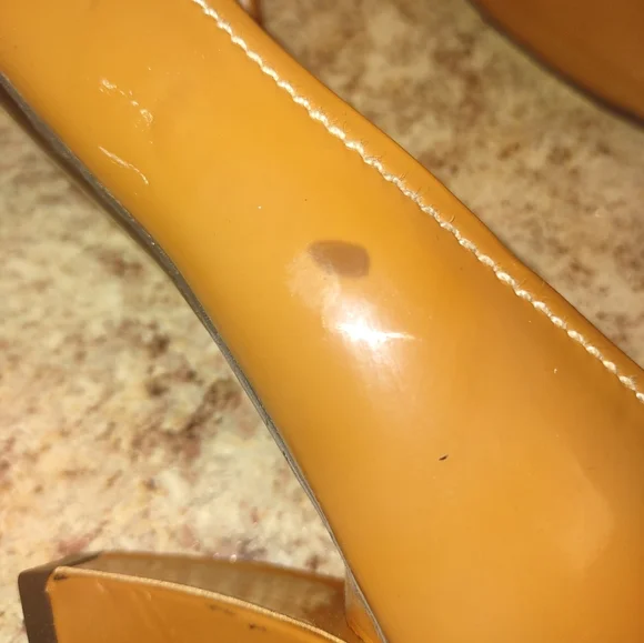 Prada women's shoes sz 37.5 - Picture 3 of 5